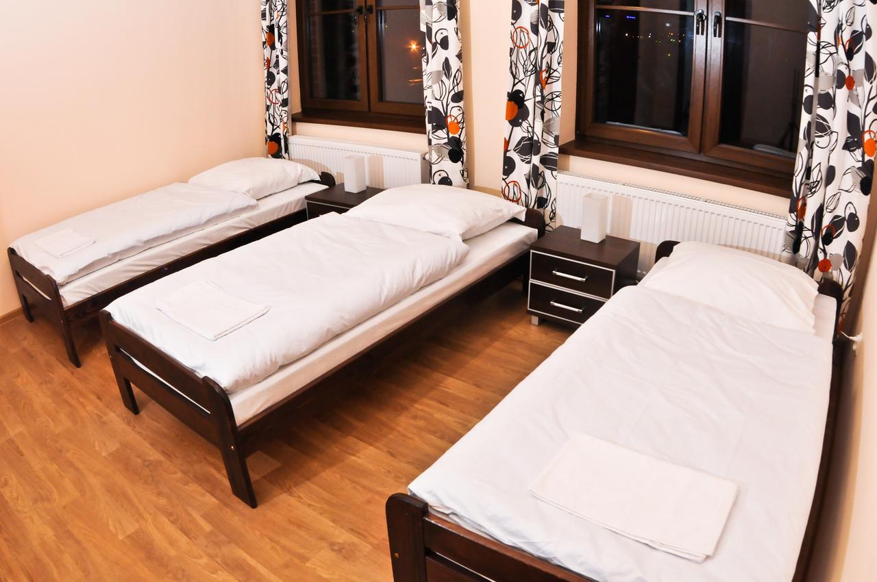Big City Hostel Breslavia Esterno foto